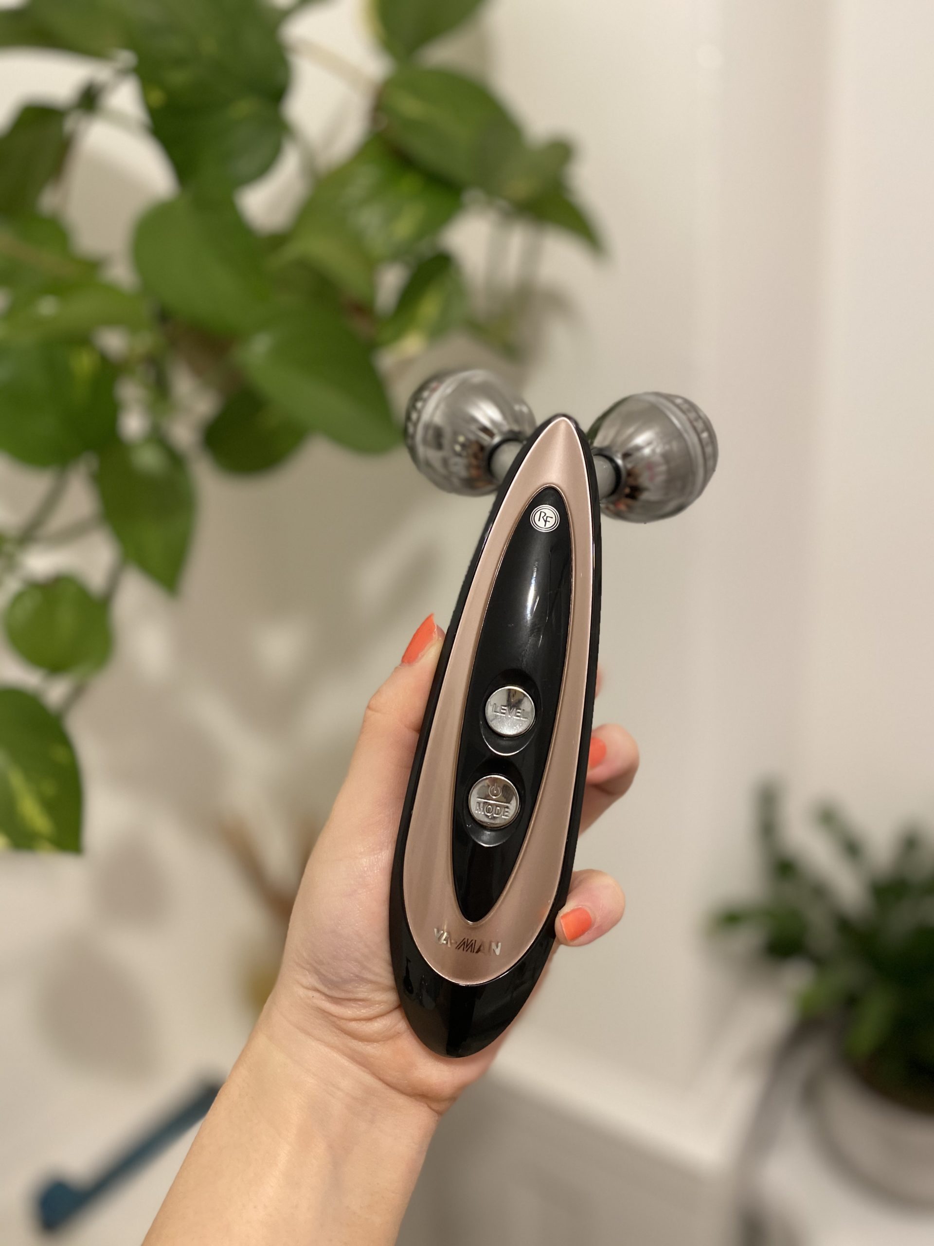 新品未使用●YA−MAN HRF15P-2● YA−MAN HRF15P-2